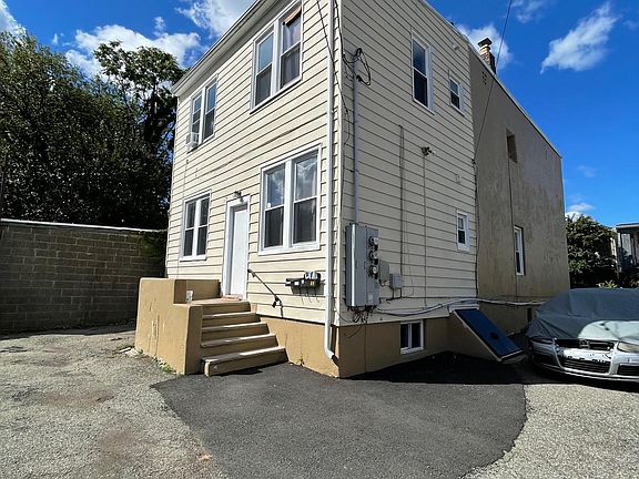 3rd image of 69 Lake St #1