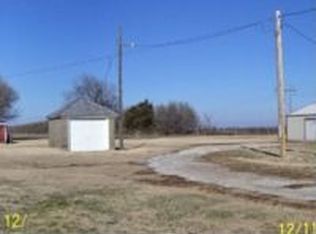 1546 E 20th Ave N, Oxford, KS 67119
