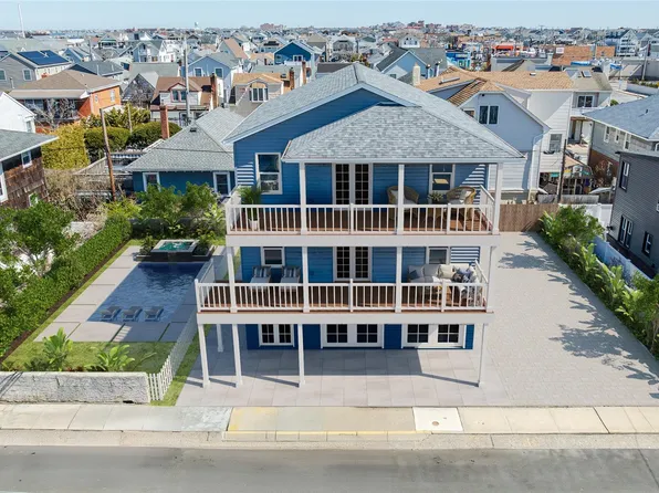62 Rochester Avenue, Long Beach, NY 11561
