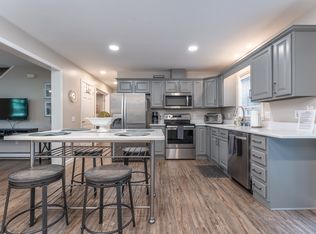 4 Gick Rd, Saratoga Springs, NY 12866