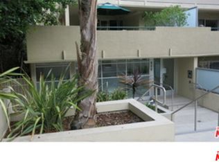 939 Palm Ave #200, West Hollywood, CA 90069