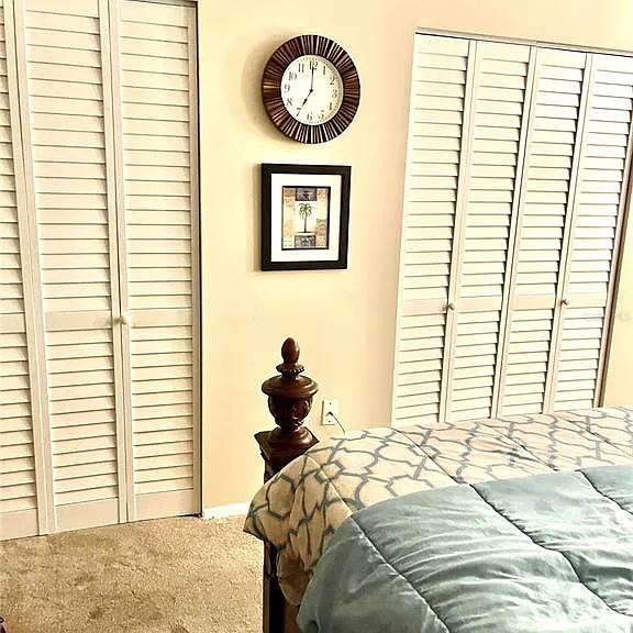 4650 Cove Cir #402 — Photo 21