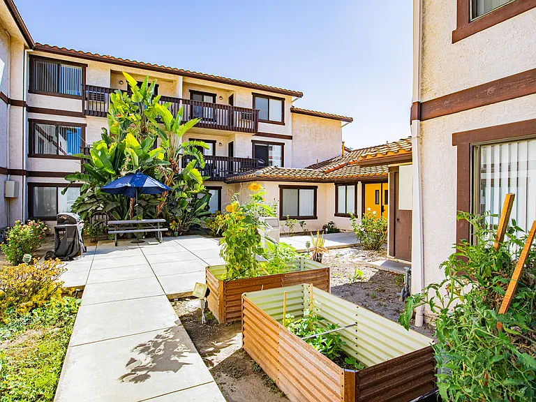 7800 Jackson St #100 — Photo 11