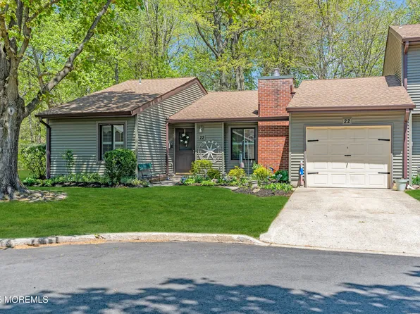 22 Andover Court, Red Bank, NJ 07701