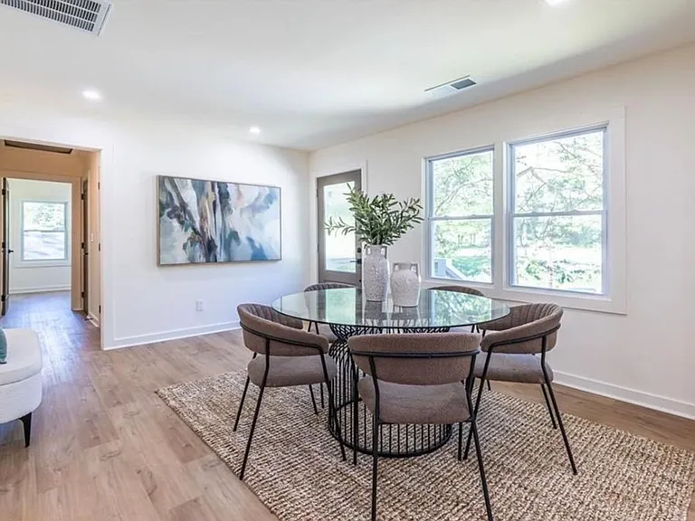 2752 Marco Dr NW — Photo 7