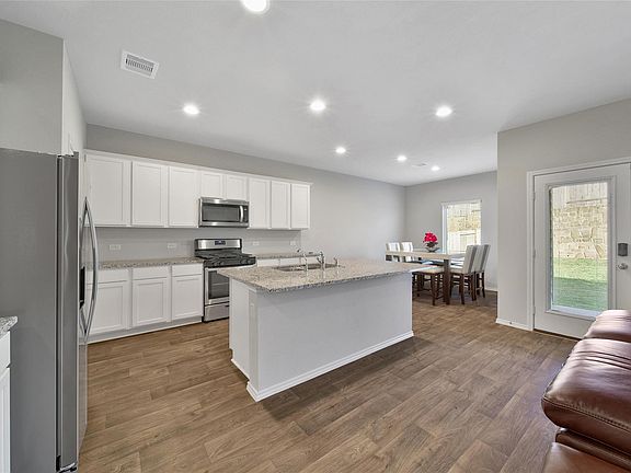 3rd image of 13854 Rock Island Trl