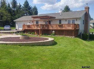 20 Salt Lake Rd, Fawn Grove, PA 17321