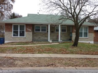 8837 McNulty Dr, Saint Louis, MO 63114