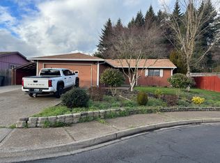 1753 SW Almond Ct, McMinnville, OR
