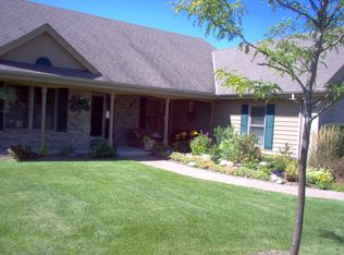 113 Eagles Lookout, North Prairie, WI 53153