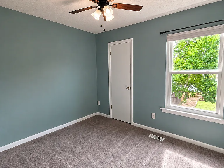 3107 Glastonbury Dr #1 — Photo 12