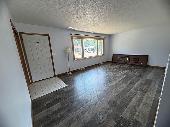 4th image of 1306 Palmer Pl