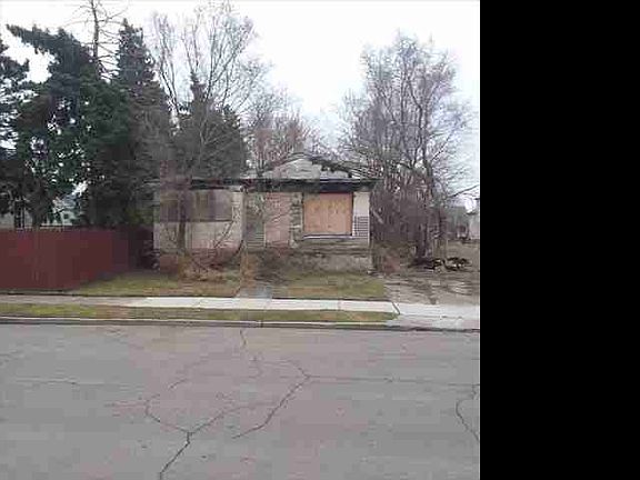 8163 Radcliffe
