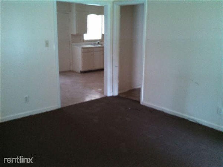 2nd image of 604 Harmon Ave