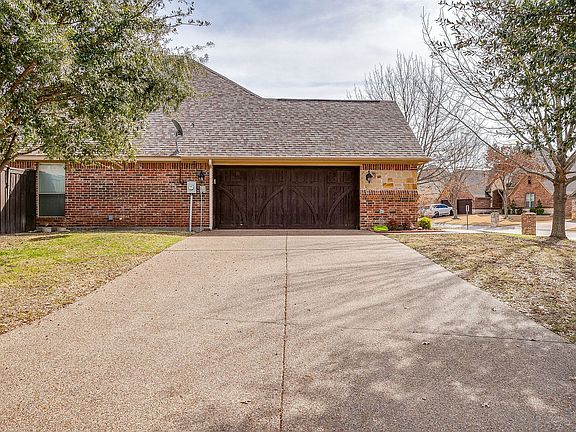 2nd image of 198 Winged Foot Dr