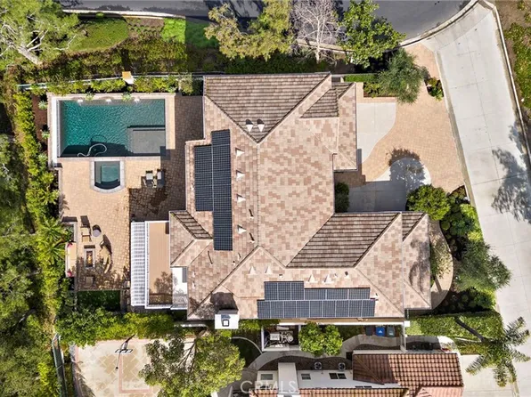 1 Smokethorn, Trabuco Canyon, CA 92679