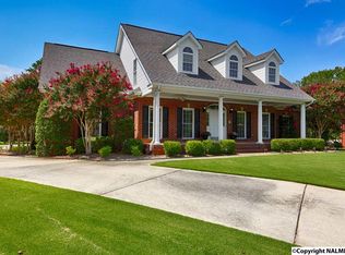 220 Brooklet Ct, Huntsville, AL 35806