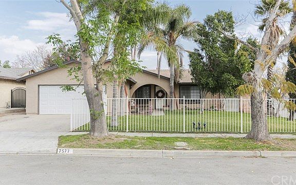 2nd image of 7577 Elwood Ave