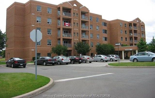 1st image of 3795 Southwinds Dr #206