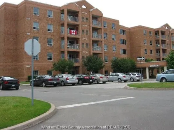 3795 Southwinds Dr #206, Windsor, ON N9G 2N7