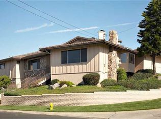 3474 Seacrest Dr, Carlsbad, CA 92008