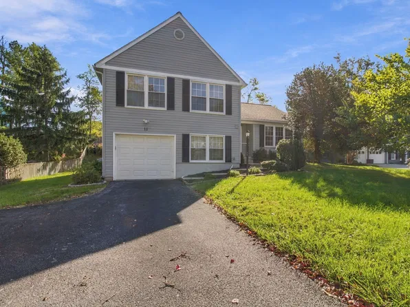 11 Pheasant Run Ct, Lutherville Timonium, MD 21093