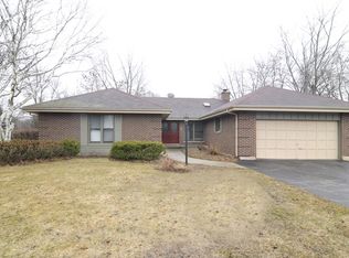 987 Georgetowne Ln, Barrington, IL 60010