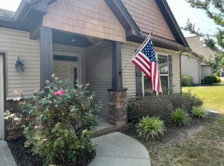 333 S Stonegate Dr, Seneca, SC 29678