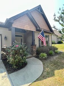 333 S Stonegate Dr, Seneca, SC, 29678