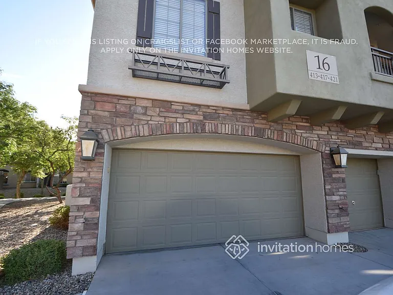 421 N 168th Ln — Photo 14