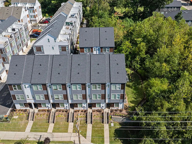 6020 Irwins Branch Dr — Photo 25