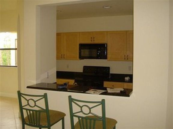 4th image of 27020 Adriana Cir APT 202
