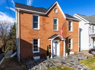 411 N Maple Ave #A, Brunswick, MD 21716