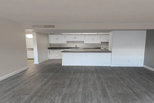 Woodbridge Apartment Homes — Photo 4