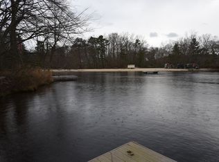 9 E Lake Cir, Medford, NJ 08055