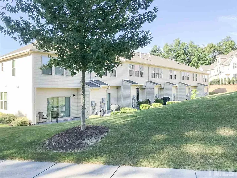 93 Intuition Cir — Photo 8