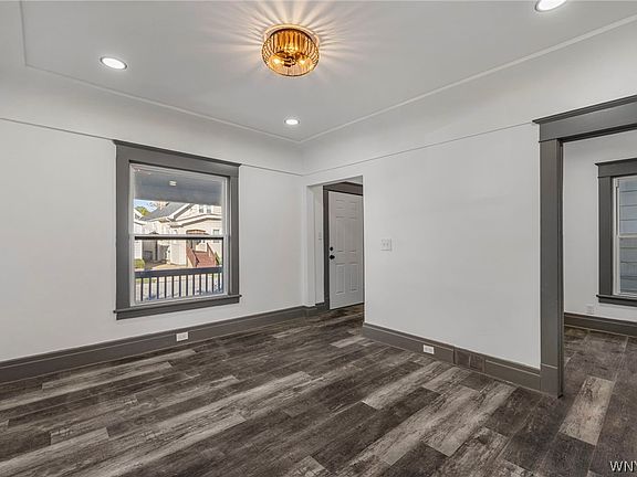5th image of 253 Hagen St