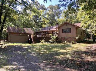 540 Lone Pine Rd N, Greers Ferry, AR 72067
