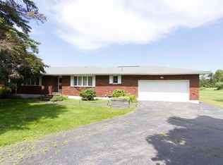 475 Ridge Ave, Hawley, PA 18428