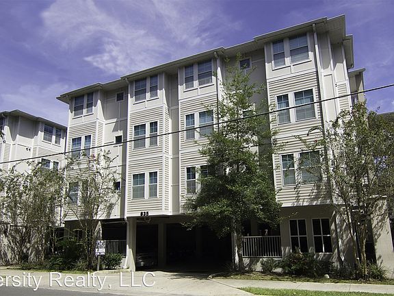 2nd image of 311 NE 1st St
