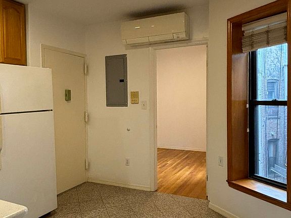 5th image of 183 Mott St #5
