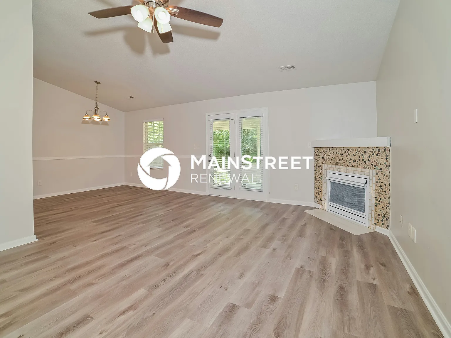 5051 Cattail Ln — Photo 2