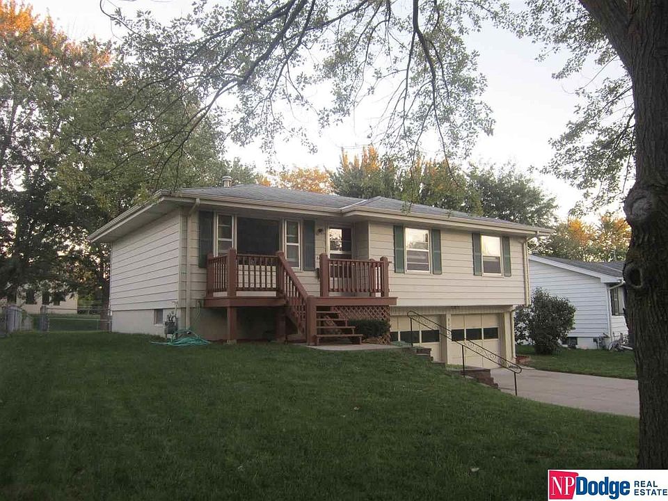 1st image of 8617 Park View Blvd