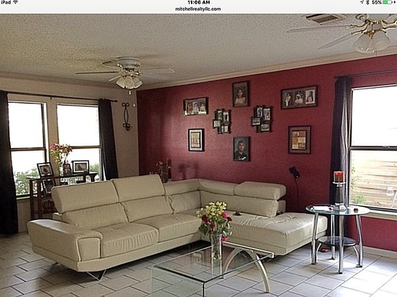 2nd image of 618 S Ellison Dr
