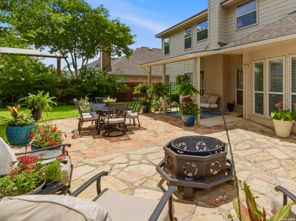 2707 Summit View, San Antonio, TX 78261