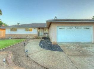 2546 E Los Altos Ave, Fresno, CA 93710