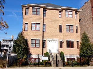 3112 W Warren Blvd, Chicago, IL 60612
