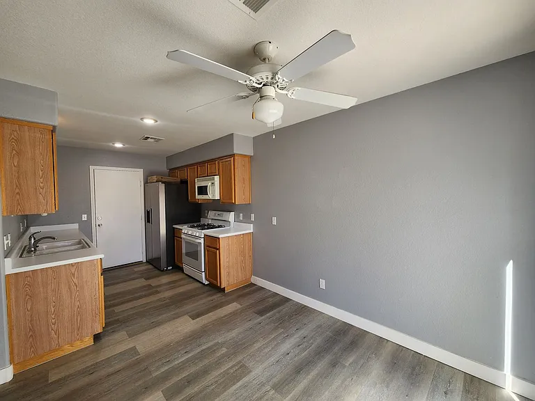 776 Spotted Eagle St — Photo 11