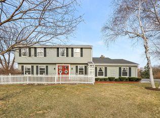 20815 Brook Park Ct, Brookfield, WI 53045