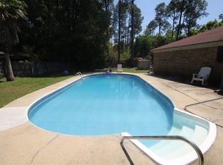 1290 Palisade Rd, Pensacola, FL 32504